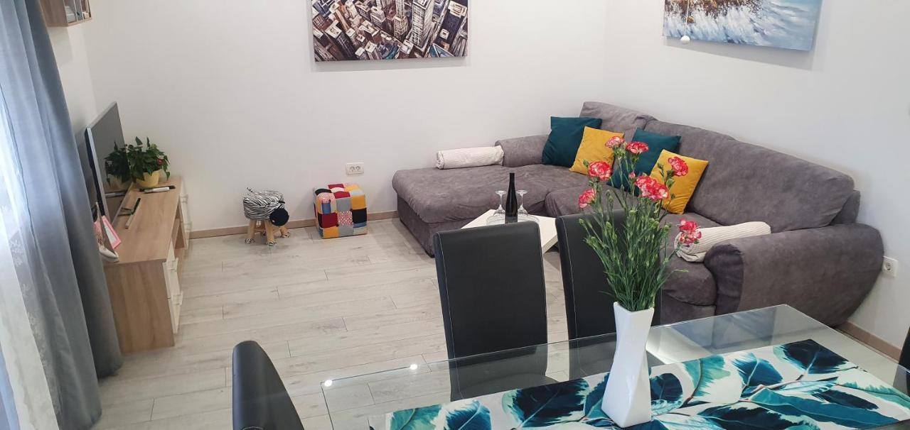 Urban Luxury Suites Juricevic Duće 외부 사진