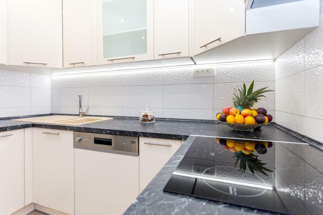 Urban Luxury Suites Juricevic Duće 외부 사진