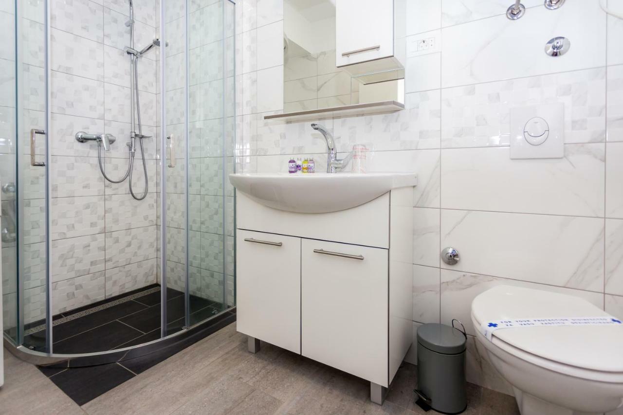 Urban Luxury Suites Juricevic Duće 외부 사진