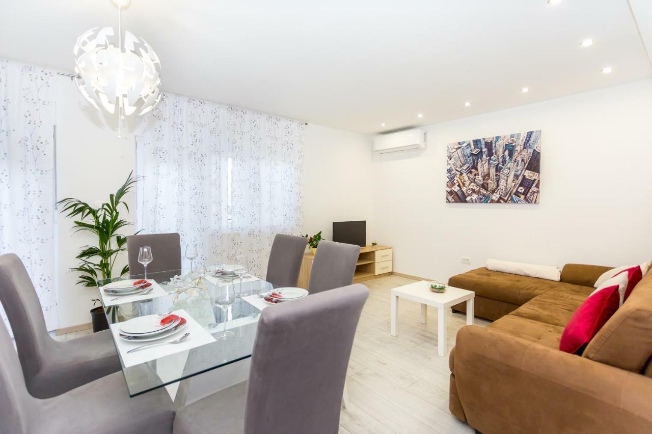 Urban Luxury Suites Juricevic Duće 외부 사진