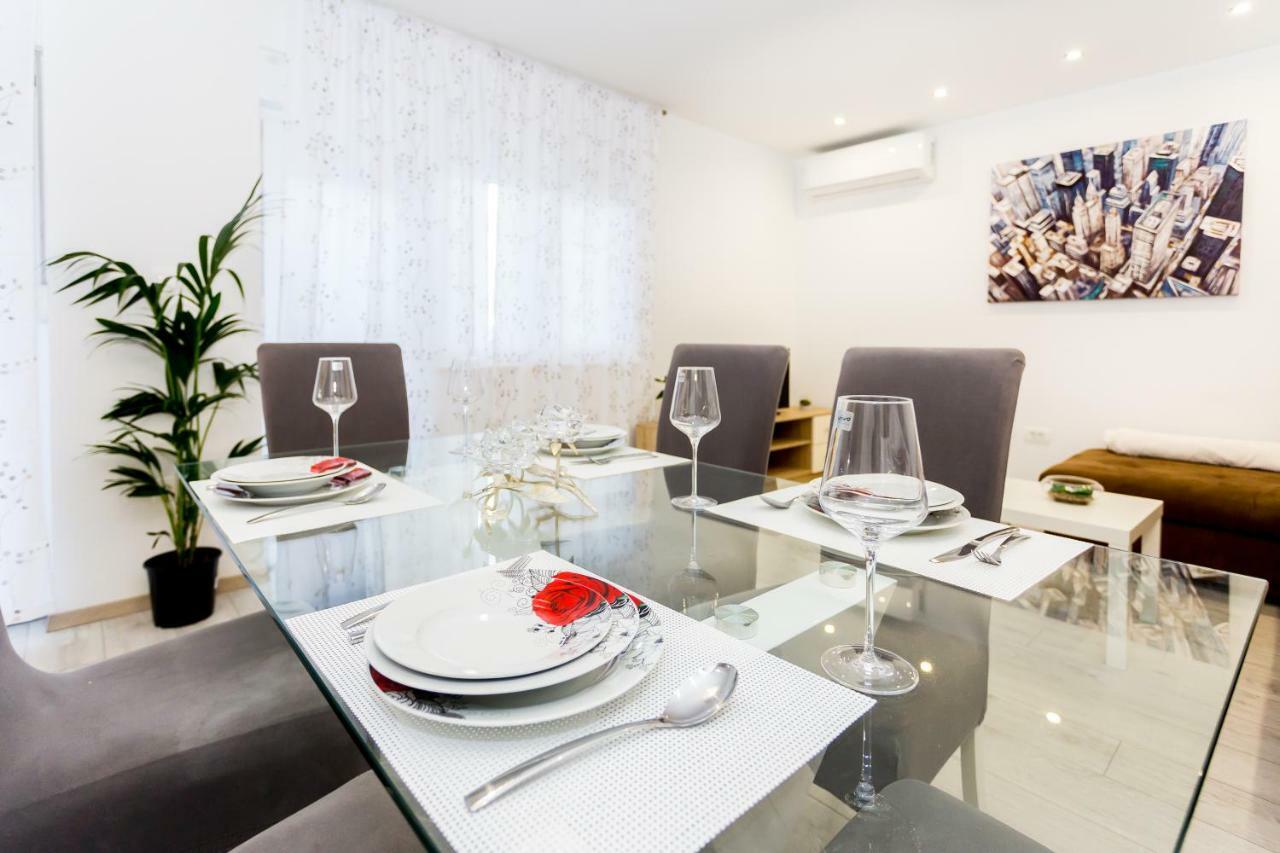 Urban Luxury Suites Juricevic Duće 외부 사진