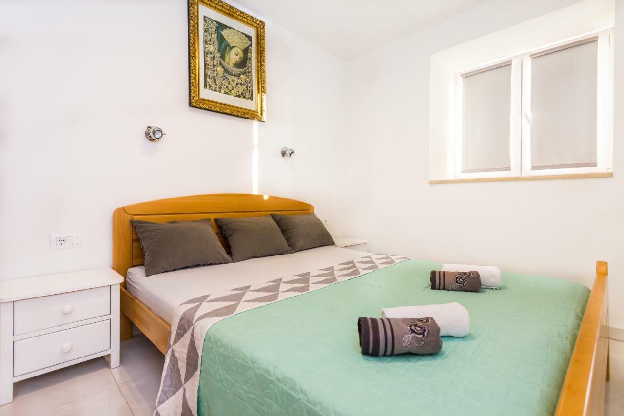 Urban Luxury Suites Juricevic Duće 외부 사진
